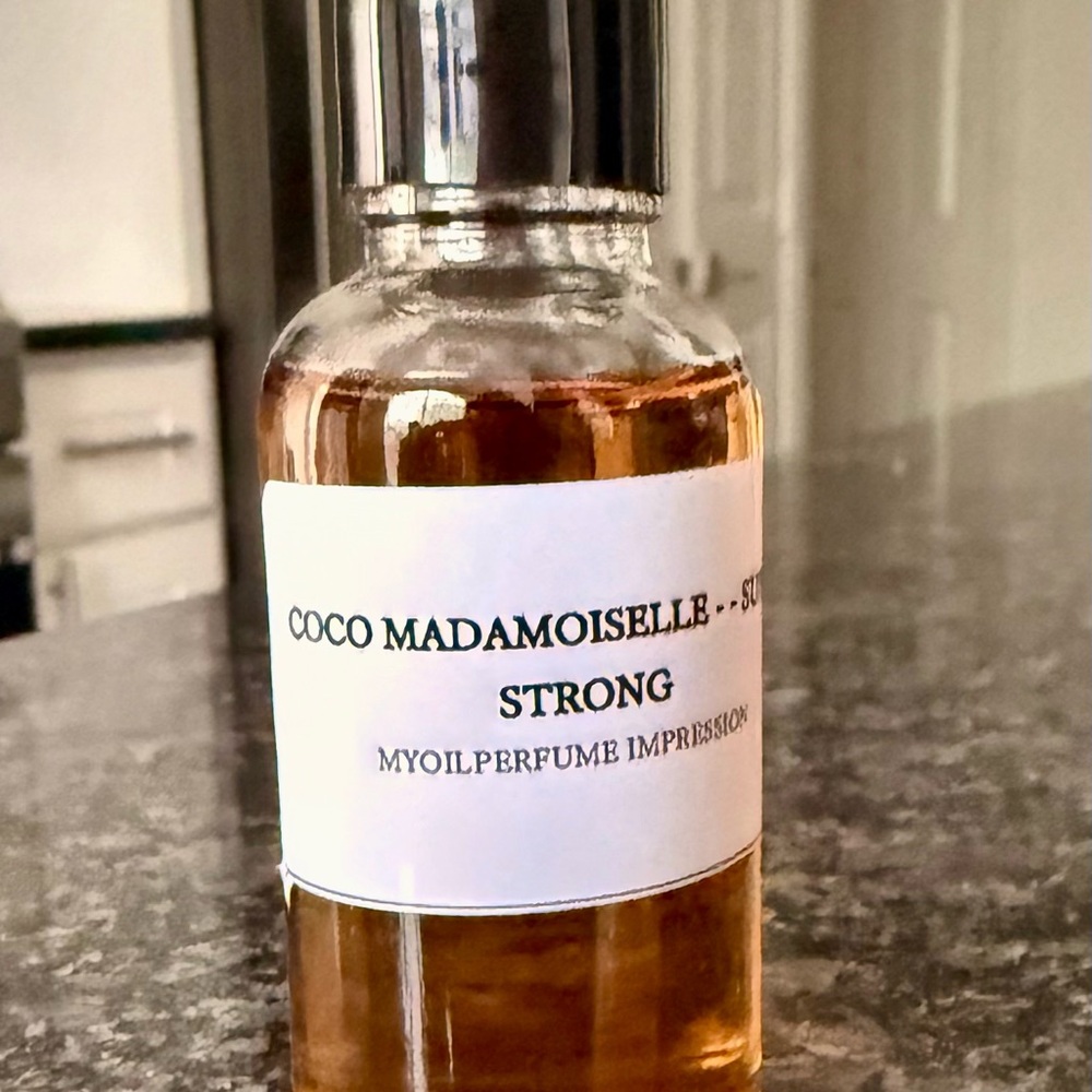 Super Strong, Concentrated Body Oil